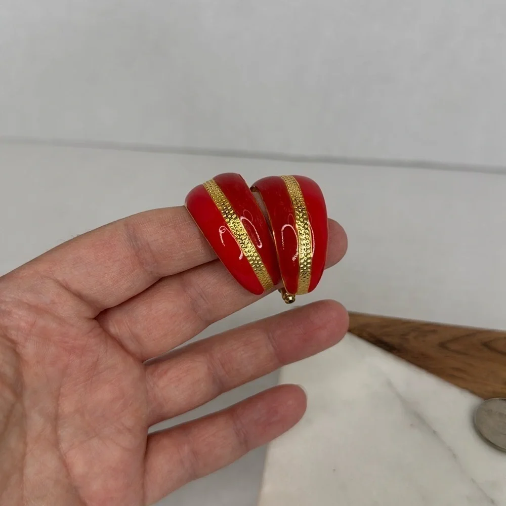 Vintage 1980'sRed and Gold Hoop Earrings lot E10
